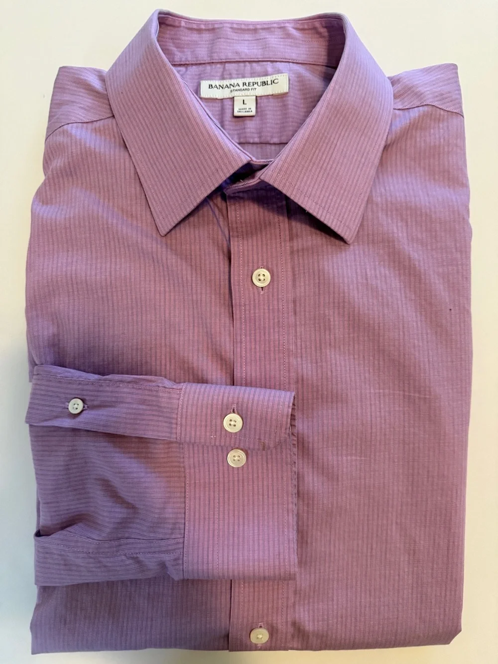Banana Republic Men’s Standard Fit Dress Shirt – Size Large